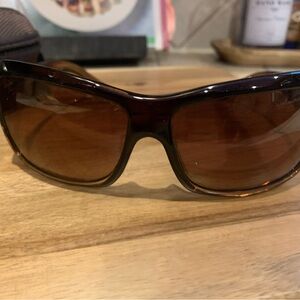 Maui Jim Brown Oversized Sunglasses with Gradient Lenses